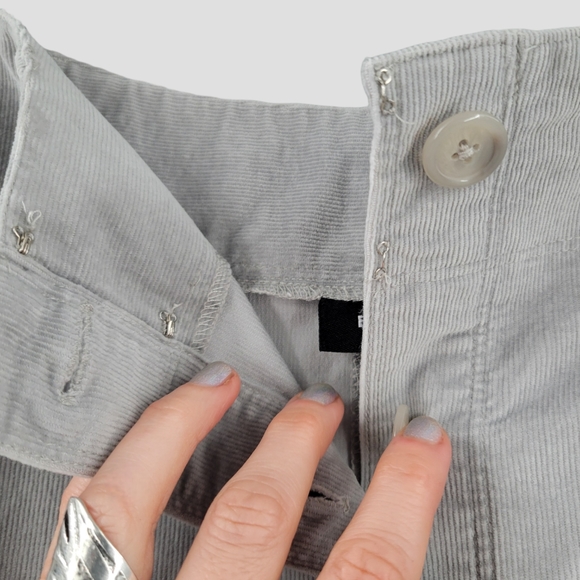 EXPRESS Button Front Corduroy Pencil Skirt Light Grey - Picture 5 of 13